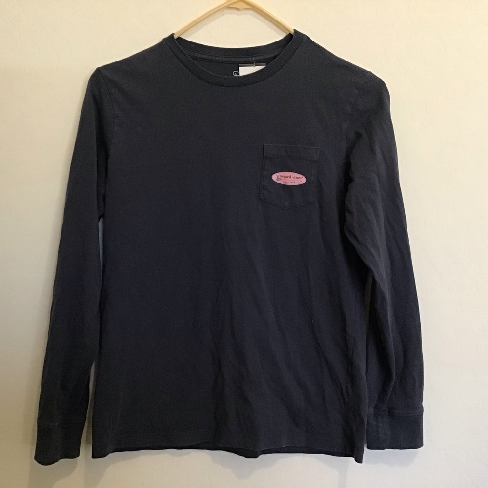 VINEYARD Boys Size M long sleeve shirt, Navy blue- Used
